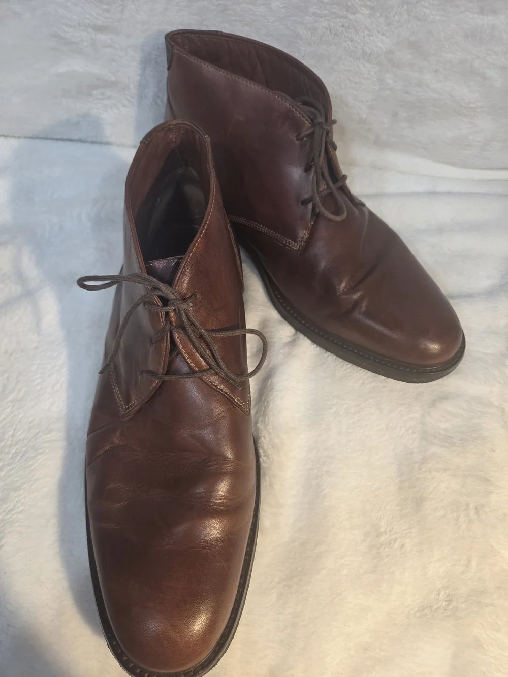 Johnston & Murphy Men's Brown Leather Chukka Boots